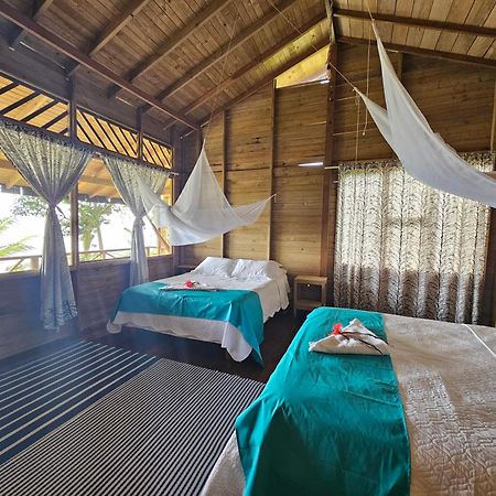 Hotel Piedra Piedra Lodge Nuquí 外观 照片