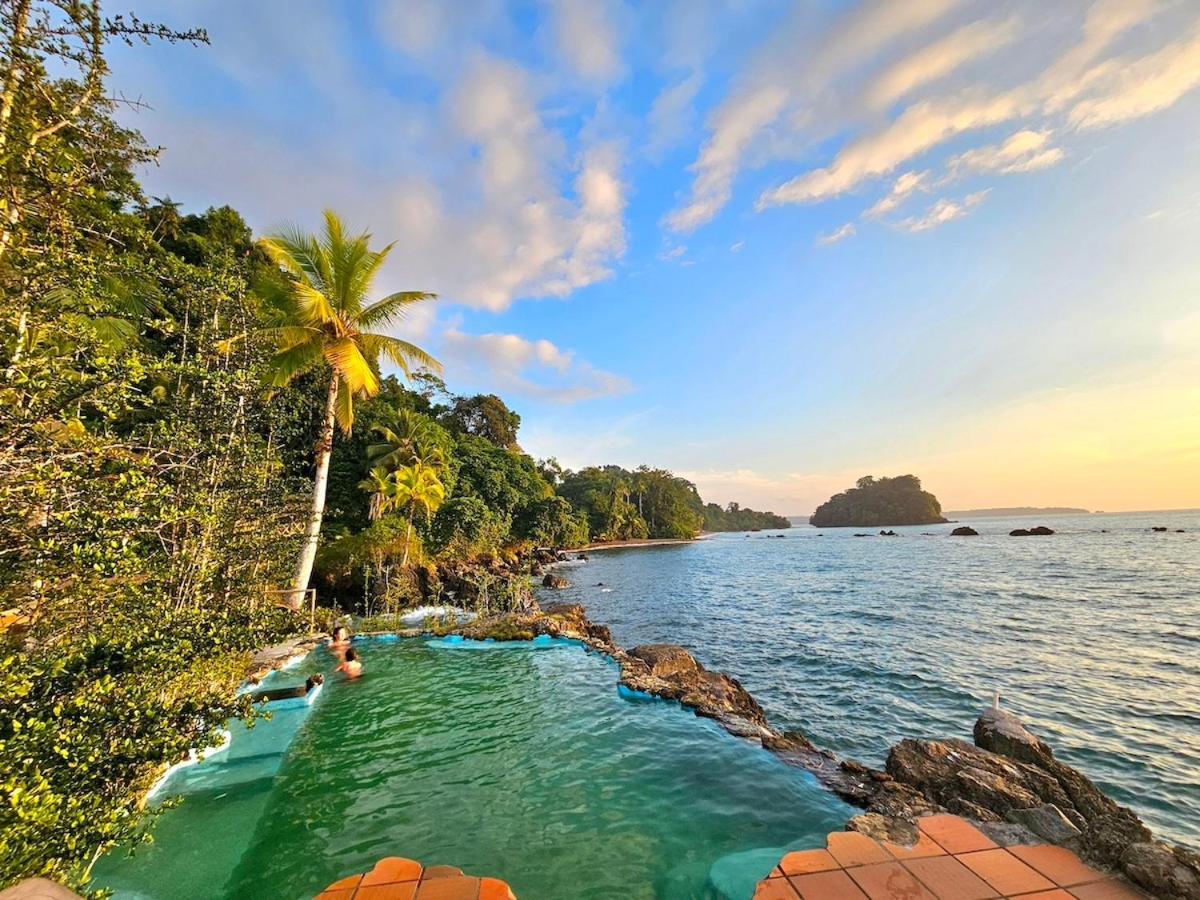 Hotel Piedra Piedra Lodge Nuquí 外观 照片